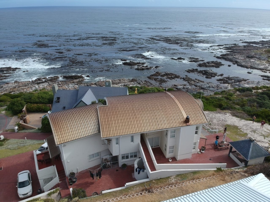 5 Bedroom Property for Sale in Vermont Western Cape